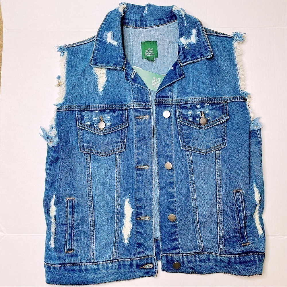 WILD Fable NWT Distressed Cutoff Denim Jean Trucker Vest